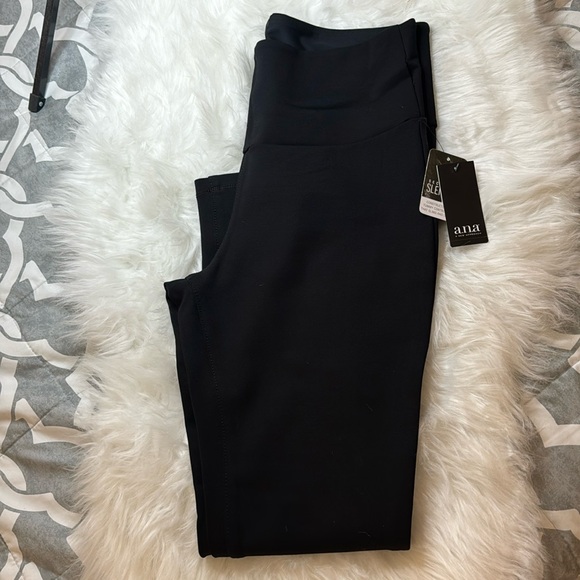 Black leggings - Picture 1 of 3